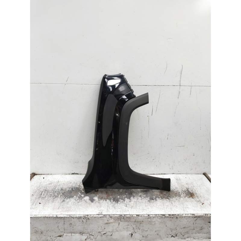 Recambio de aleta delantera derecha para jeep renegade limited referencia OEM IAM   