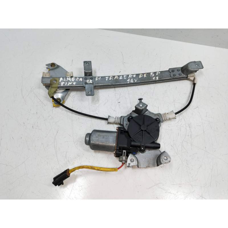 Recambio de elevalunas trasero derecho para nissan almera tino (v10m) 1.8 16v cat referencia OEM IAM 400600T7  5P