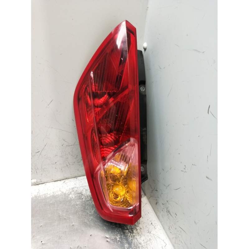 Recambio de piloto trasero derecho para fiat grande punto (199_) 1.4 (199axb1a) referencia OEM IAM   2005