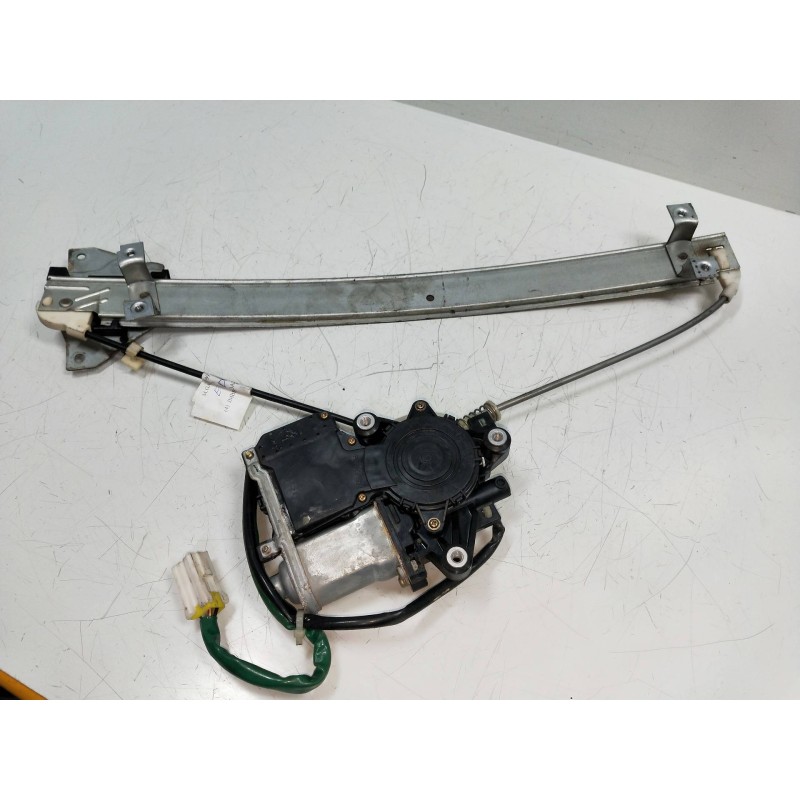 Recambio de elevalunas delantero derecho para mitsubishi galant berlina (ea0) 2400 gls referencia OEM IAM MR280666 0620200095 4P