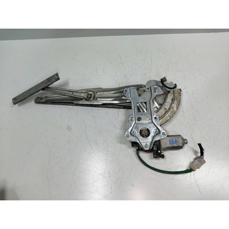 Recambio de elevalunas delantero derecho para mitsubishi l 200 (k6/7) referencia OEM IAM MR144596 AE2621003150 4P