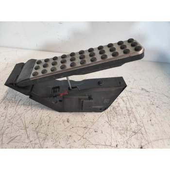 POTENCIOMETRO PEDAL A2053000104 