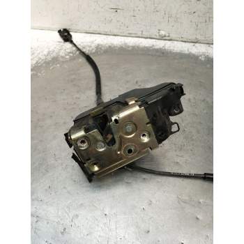MOTOR CIERRE CENTRALIZADO DELANTERO DERECHO 5P 2005