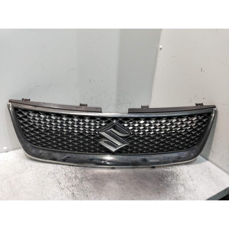 Recambio de rejilla delantera para suzuki grand vitara jb (jt) referencia OEM IAM   2005