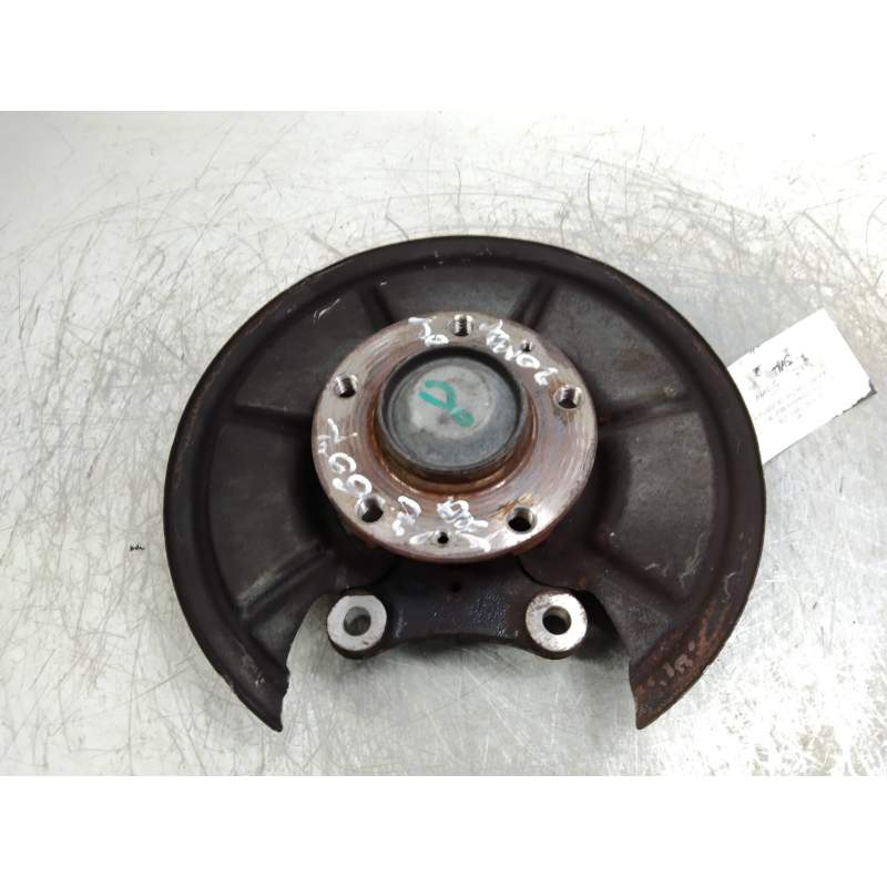 Recambio de mangueta delantera izquierda para peugeot 607 (s2) titanio referencia OEM IAM  20HDI 2004