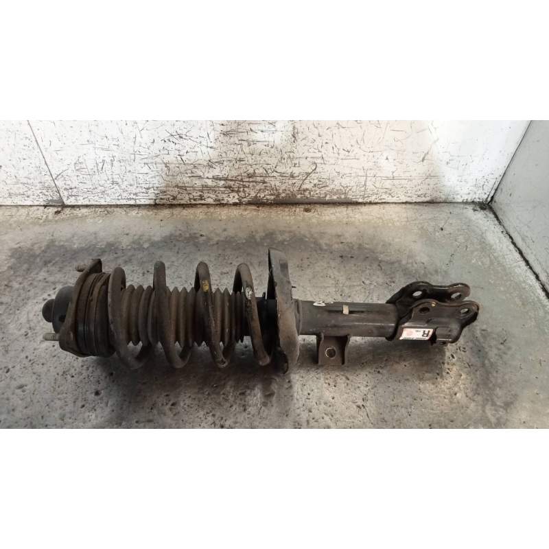 Recambio de amortiguador delantero derecho para kia carens ( ) business referencia OEM IAM 54660A4850 17CRDI 2013