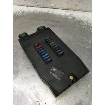 CAJA RELES / FUSIBLES 0005400650 08501002 1996
