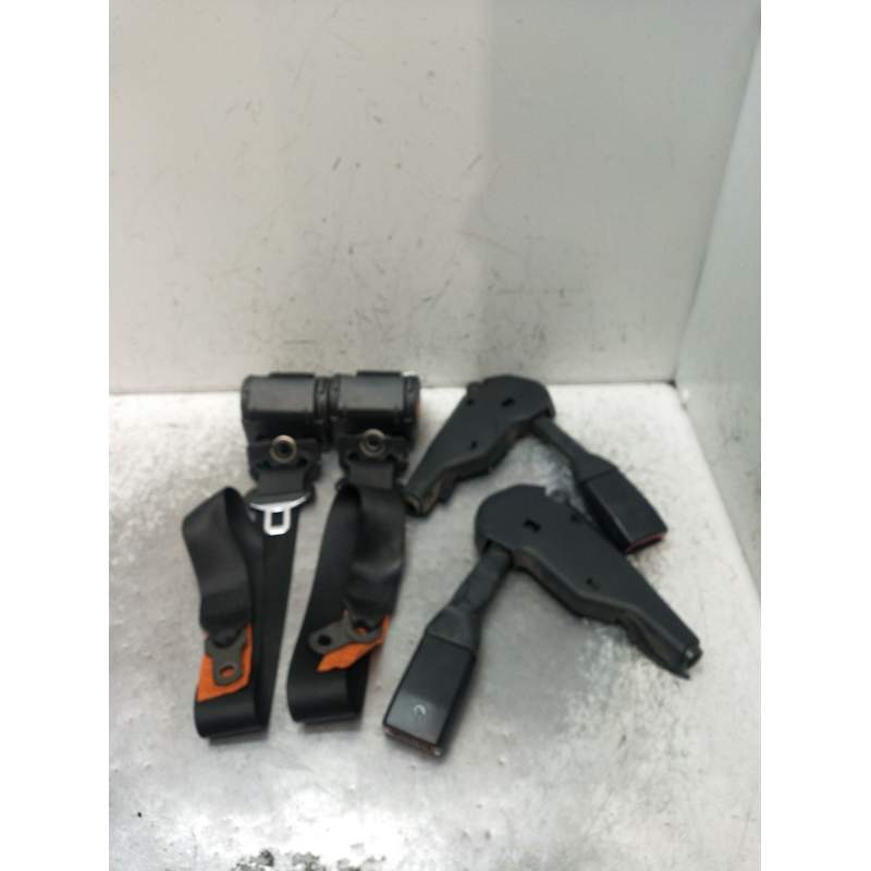 Recambio de juego cinturones delantero para bmw 5 (e39) 530 d referencia OEM IAM  4P 2000