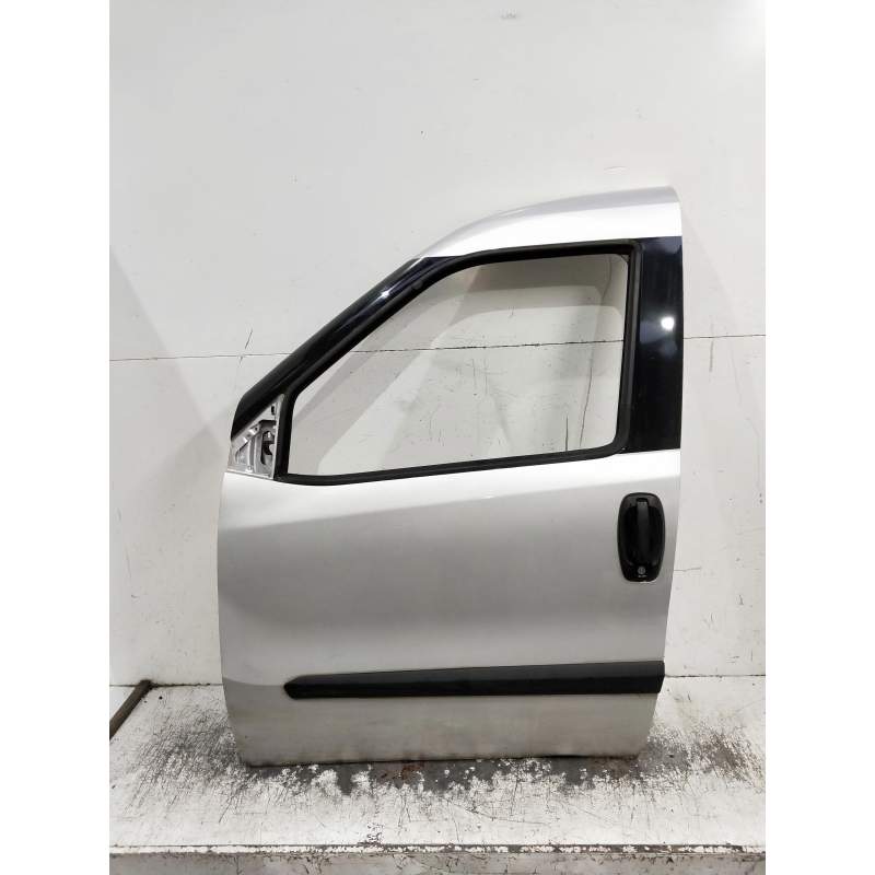 Recambio de puerta delantera izquierda para opel combo d referencia OEM IAM   6P