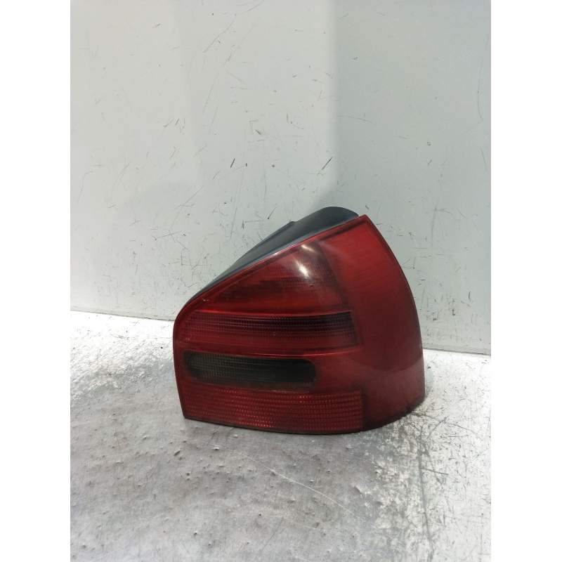 Recambio de piloto trasero derecho para audi a3 (8l1) 1.9 tdi referencia OEM IAM   1996