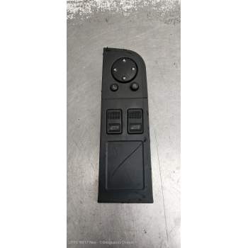 MANDO ELEVALUNAS DELANTERO IZQUIERDO 3P