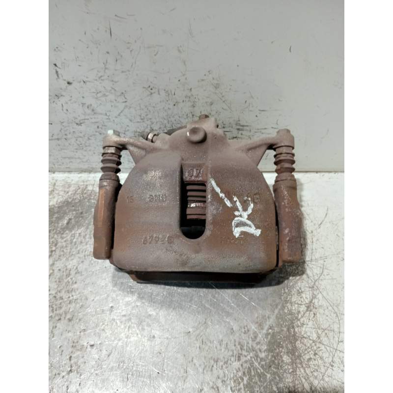 Recambio de pinza freno delantera derecha para seat leon sc (5f5) referencia OEM IAM 6792G 20TDI 2012