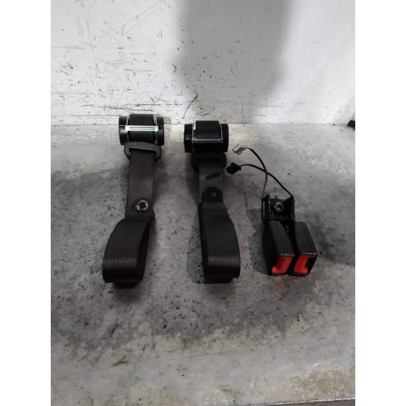 Recambio de juego cinturones trasero para opel zafira tourer excellence referencia OEM IAM  5P 2012
