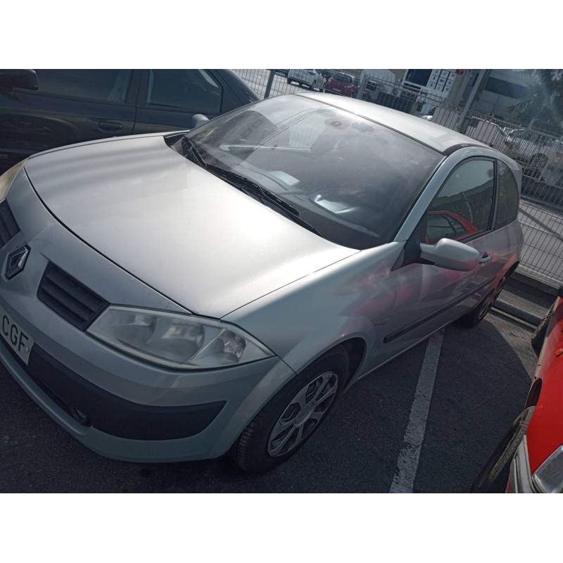 RENAULT MEGANE II BERLINA 3P