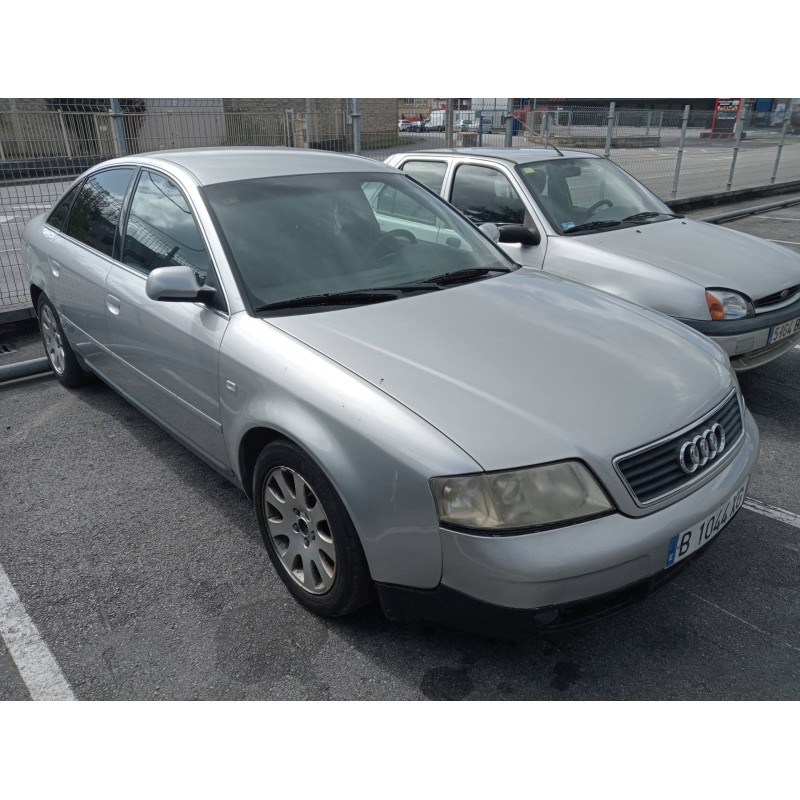 audi a6 berlina (4b2) del año 2000