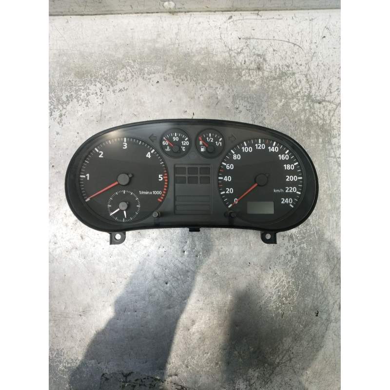 Recambio de cuadro instrumentos para audi a3 (8l1) 1.9 tdi referencia OEM IAM 8L0919860 19TDI 1996