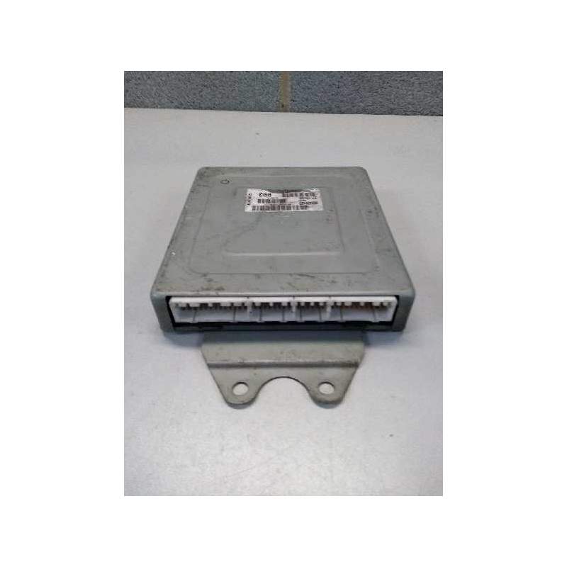 Recambio de centralita motor uce para volvo s40 berlina 1.8 cat referencia OEM IAM MR420429 E2T70476H P30887993
