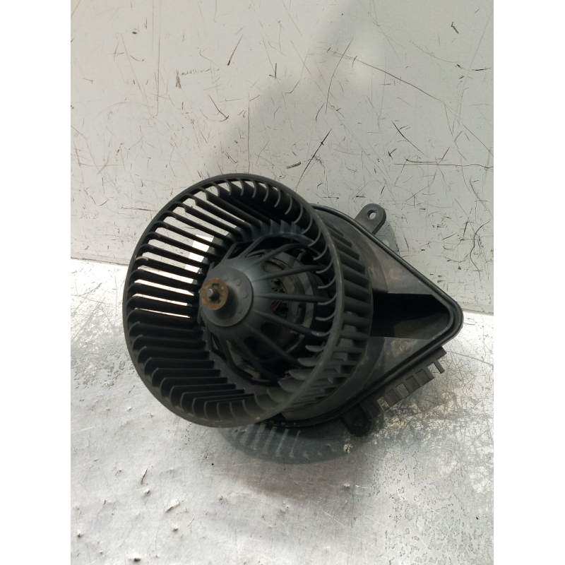 Recambio de motor calefaccion para citroën xantia berlina 1.9 td sx referencia OEM IAM   