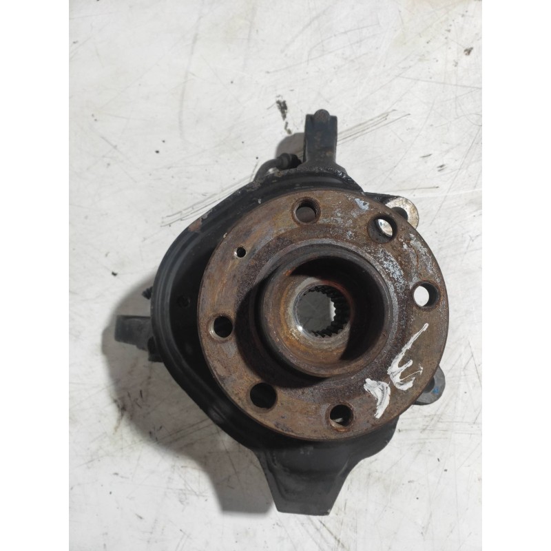 Recambio de mangueta delantera derecha para opel tigra twin top 1.4 16v referencia OEM IAM   