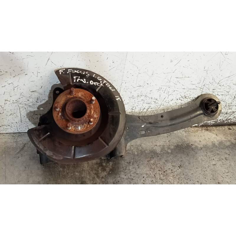 Recambio de mangueta trasera derecha para ford focus lim. 1.6 tdci cat referencia OEM IAM   