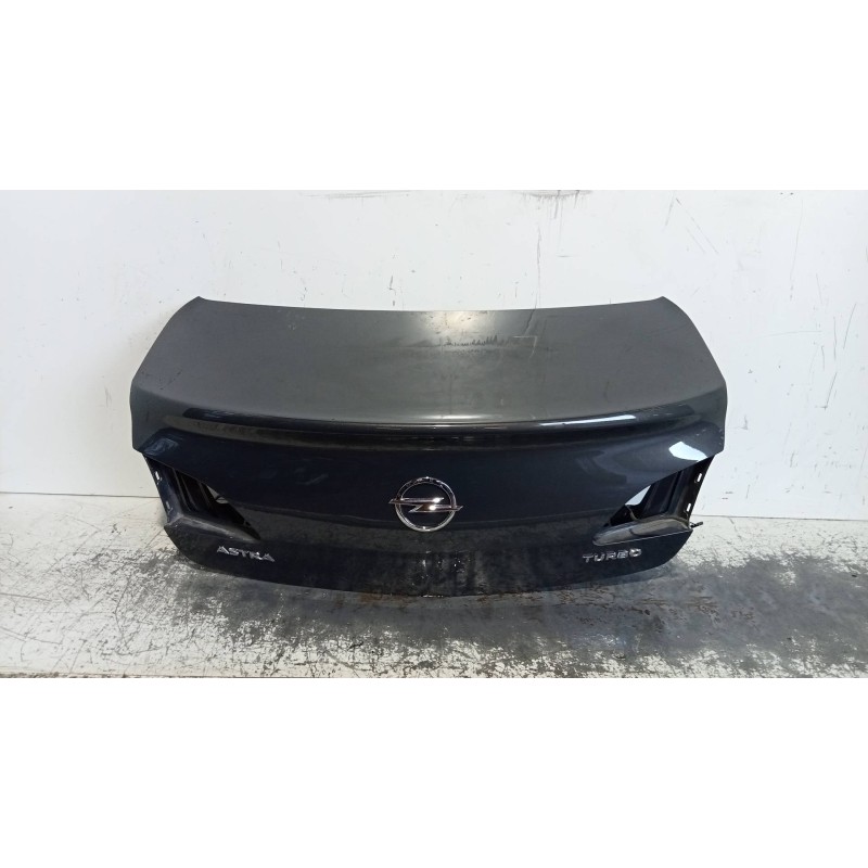 Recambio de tapa maletero para opel astra j lim. 4türig selection referencia OEM IAM   