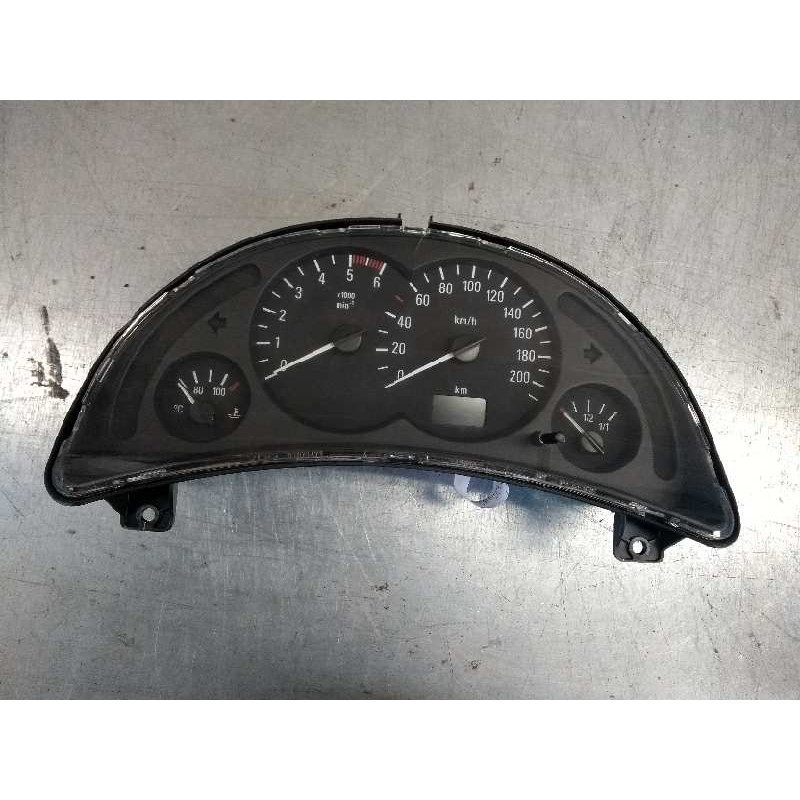 Recambio de cuadro instrumentos para opel corsa c cosmo referencia OEM IAM 110008988026 13173347WA 