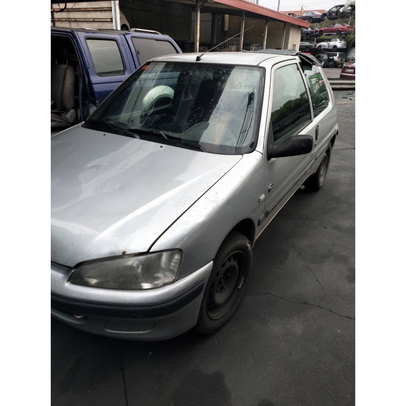 peugeot 106 (s2) del año 2001