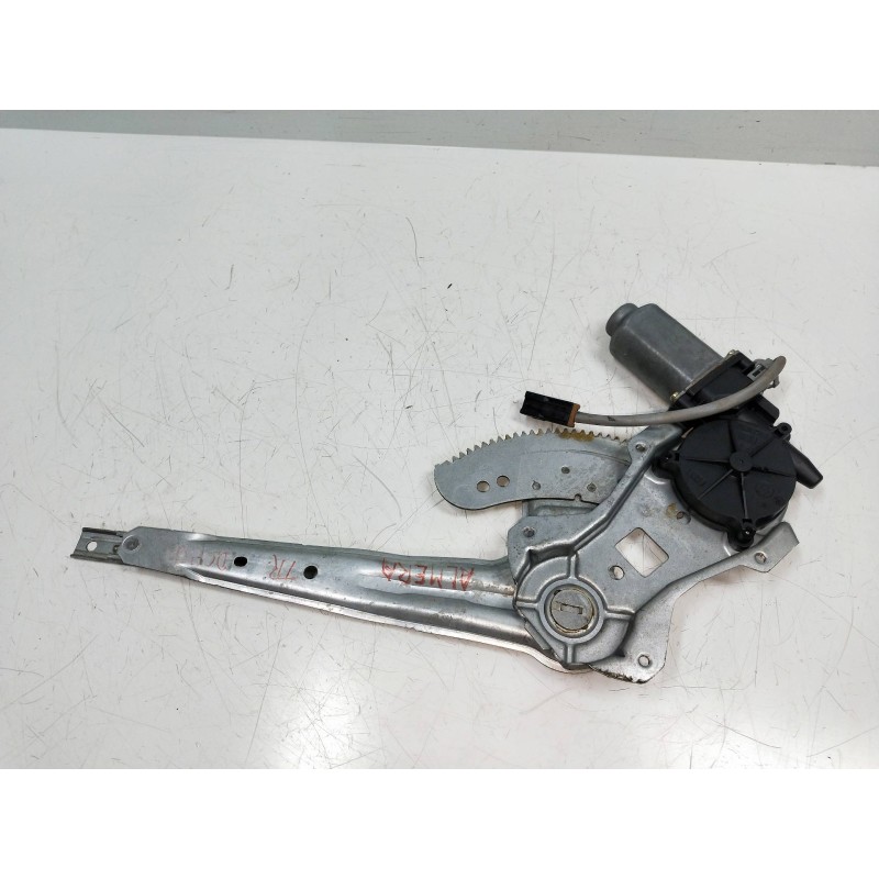 Recambio de elevalunas trasero derecho para nissan almera (n16/e) referencia OEM IAM 400589T4  --------