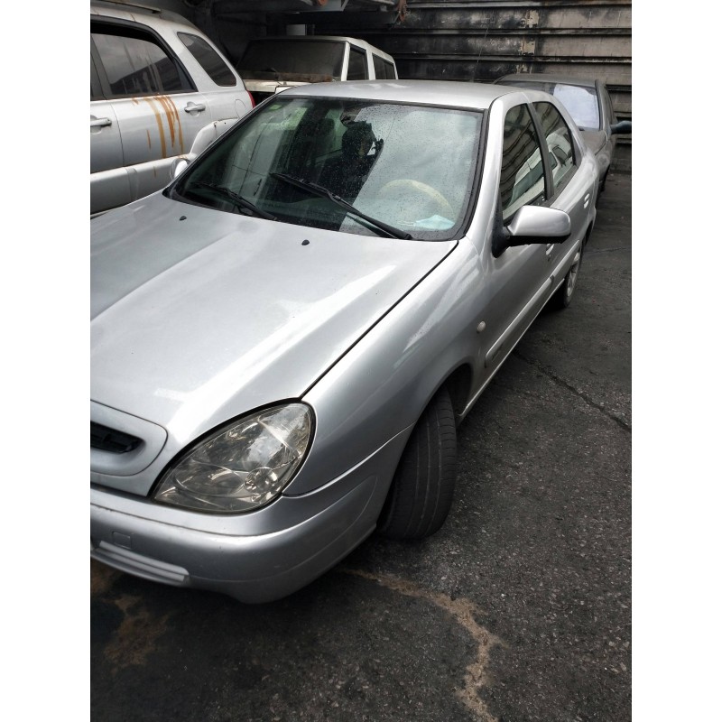 citroen xsara berlina del año 2001