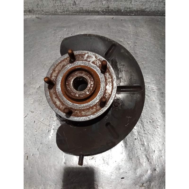 Recambio de mangueta delantera izquierda para dodge journey se referencia OEM IAM  20CRD 2009