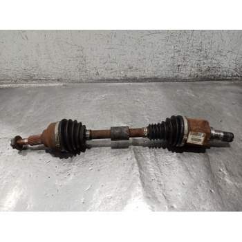 TRANSMISION DELANTERA IZQUIERDA P05273531AE 20CRD 2009
