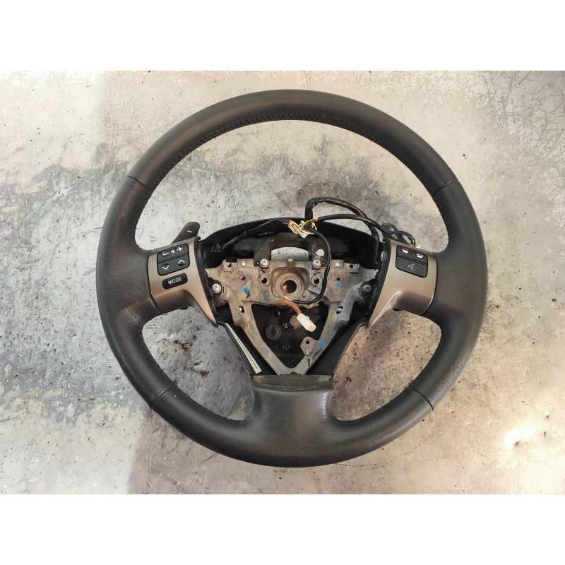 Recambio de volante para toyota yaris live referencia OEM IAM 94822581 611128980 36B0