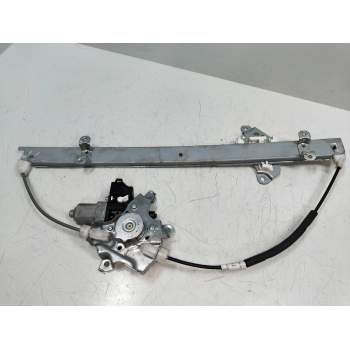 ELEVALUNAS DELANTERO DERECHO 80730JX30A 5P