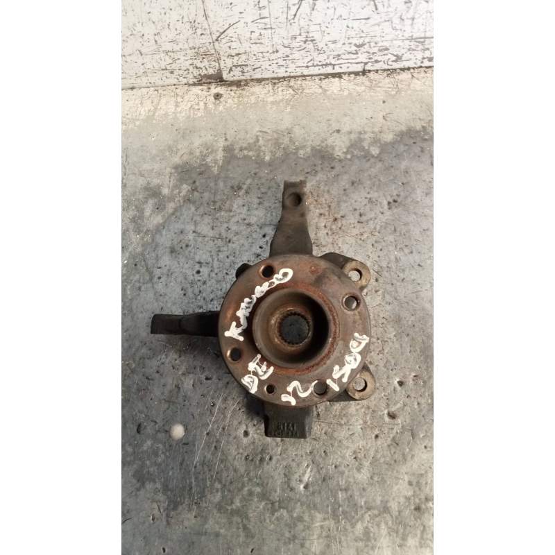 Recambio de mangueta delantera derecha para renault kangoo profesional referencia OEM IAM  15DCI 12