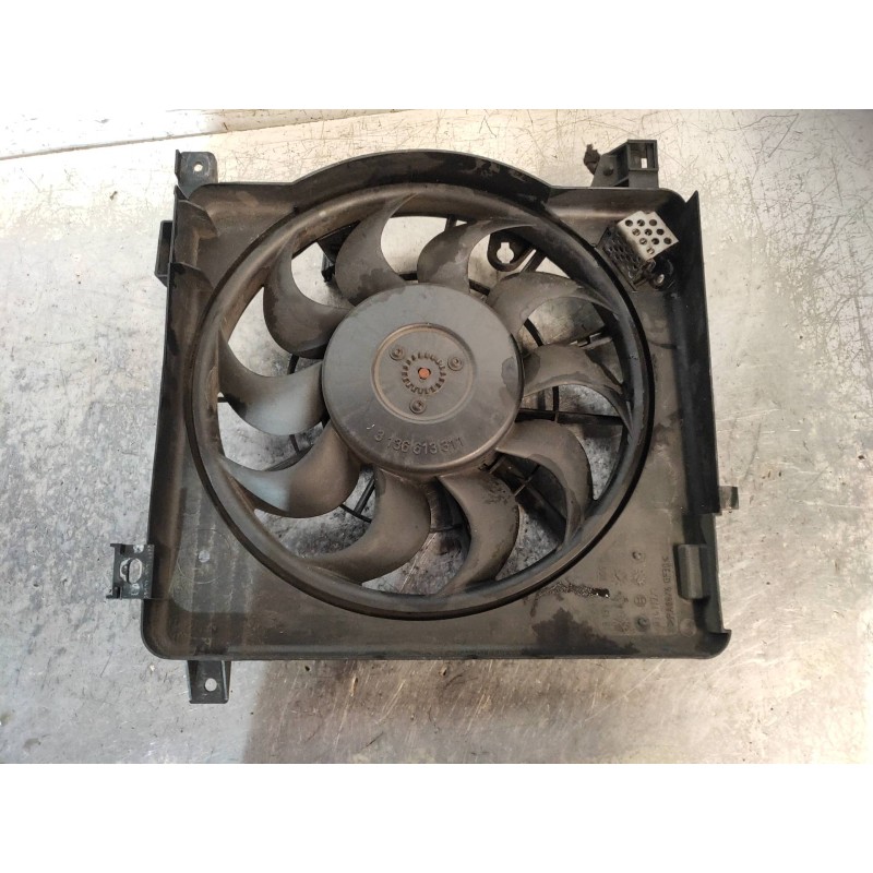 Recambio de electroventilador para opel astra twin top cosmo referencia OEM IAM 0130303957 24467442 