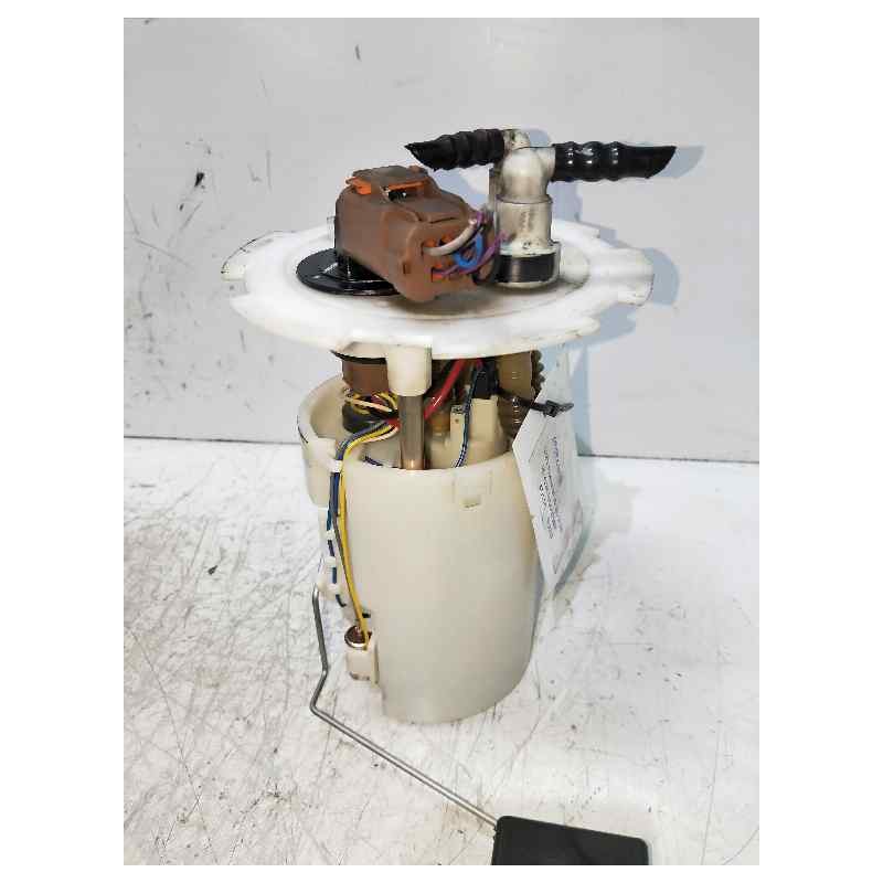 Recambio de bomba combustible para chevrolet nubira wagon 1.8 cat referencia OEM IAM 96447440 KAFUS AFORADOR 