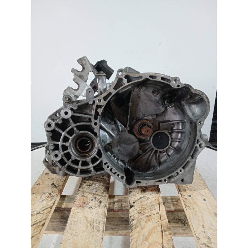 Recambio de caja cambios para chevrolet captiva 2.0 vcdi ls referencia OEM IAM BEW4357 5V GM005607