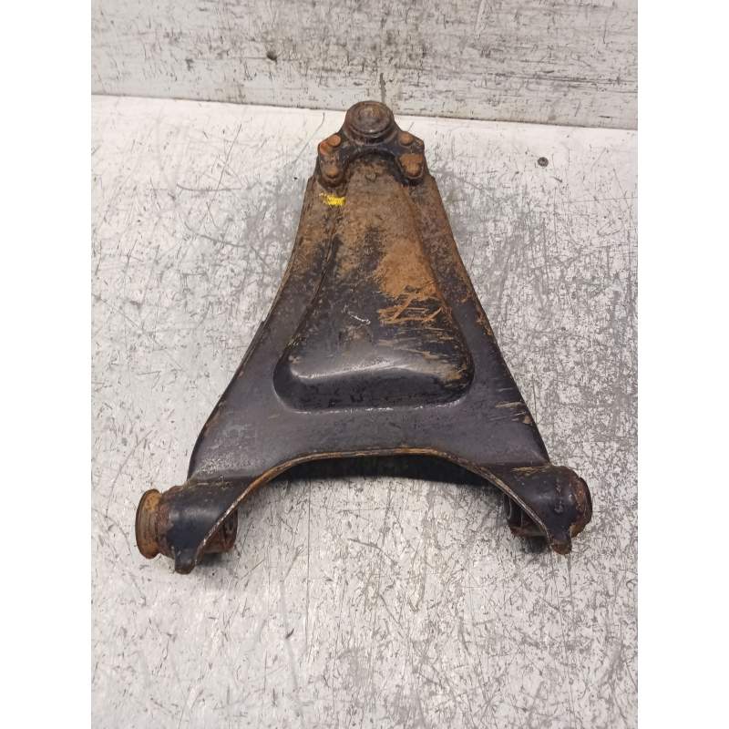 Recambio de brazo suspension inferior delantero derecho para renault 18 (134_) 2.0 (1343) referencia OEM IAM   