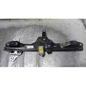 ELEVALUNAS DELANTERO IZQUIERDO 807218568R C39779100 