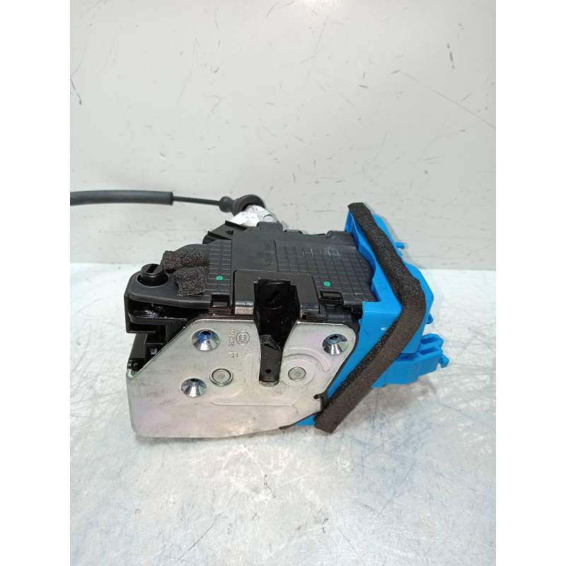 Recambio de motor cierre centralizado trasero derecho para kia cee´d drive referencia OEM IAM 81420A2400 5P 2012