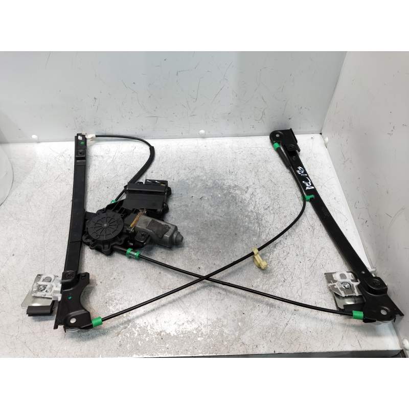 Recambio de elevalunas delantero izquierdo para volkswagen vento (1h2) cl referencia OEM IAM  4P 1991