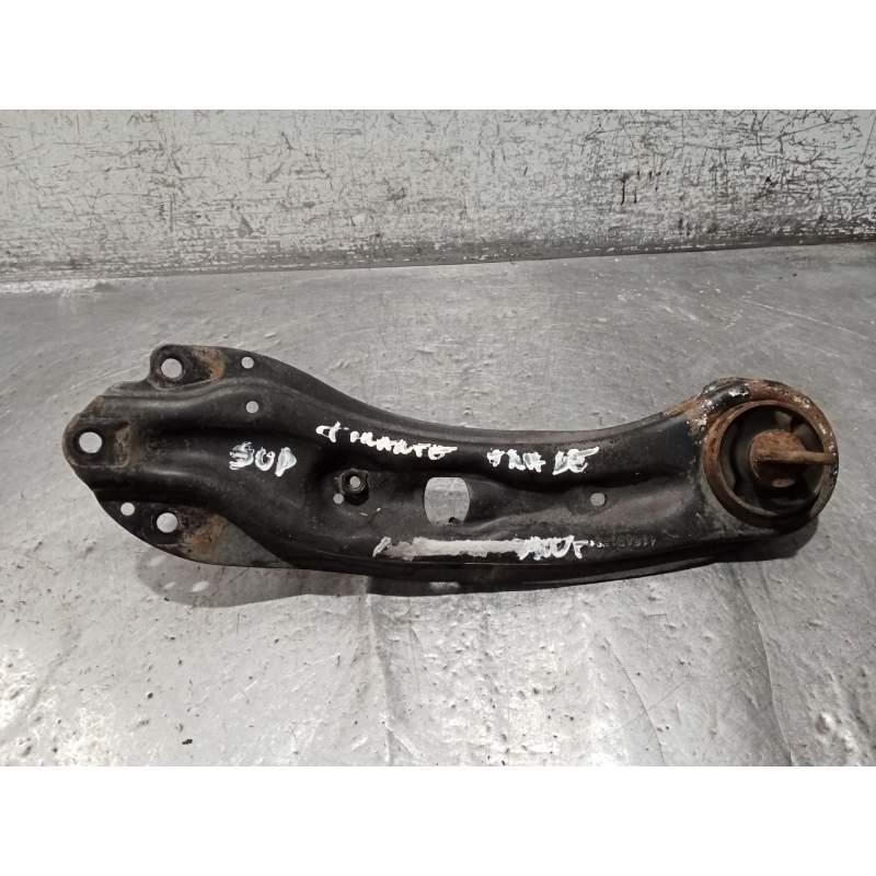 Recambio de brazo suspension superior trasero derecho para dodge journey se referencia OEM IAM ANTERIOR 20CRD 2009