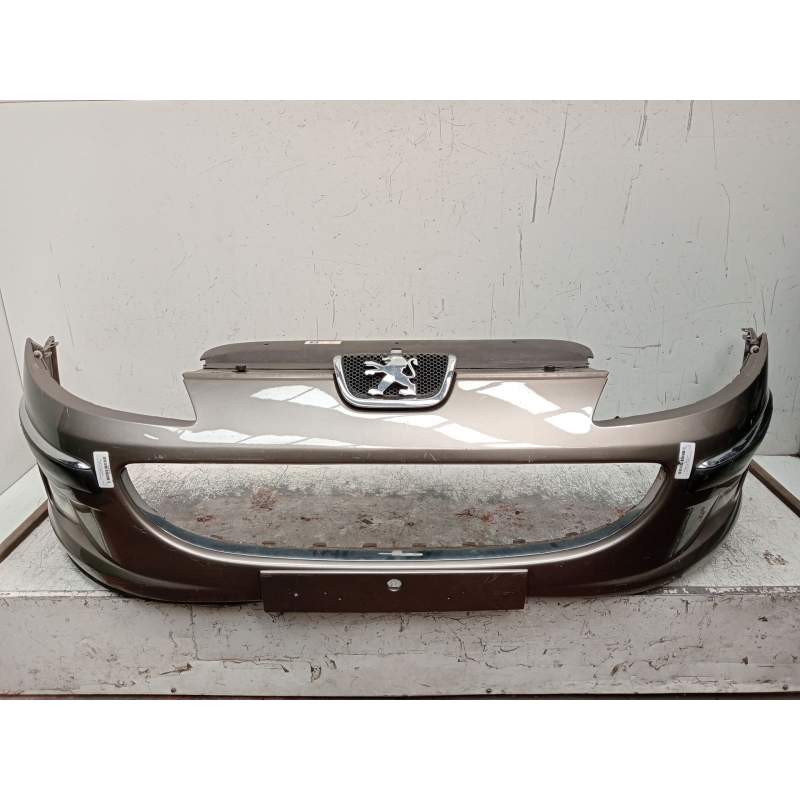Recambio de paragolpes delantero para peugeot 407 (6d_) 2.0 hdi 135 (6drhrh, 6drhre, 6drhrg, 6drhrj) referencia OEM IAM   