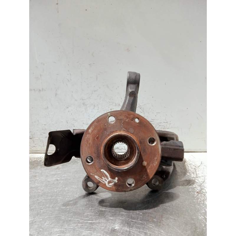 Recambio de mangueta delantera derecha para toyota aygo (_b4_) 1.0 (kgb40) referencia OEM IAM   