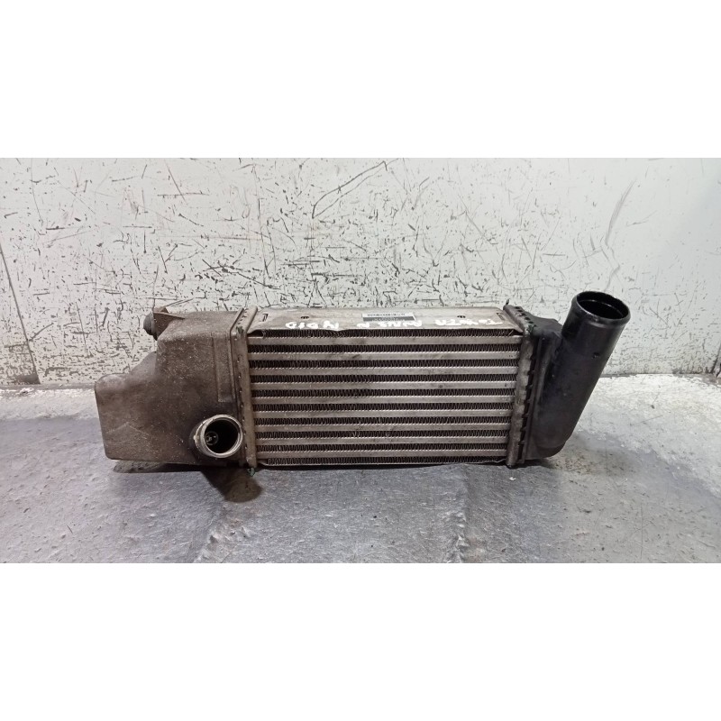 Recambio de intercooler para toyota auris active referencia OEM IAM JD1271005350  