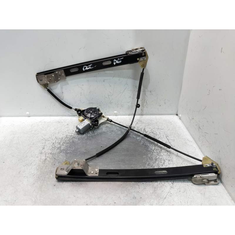 Recambio de elevalunas delantero derecho para seat leon sc (5f5) referencia OEM IAM 5Q0959802B 3P 2012