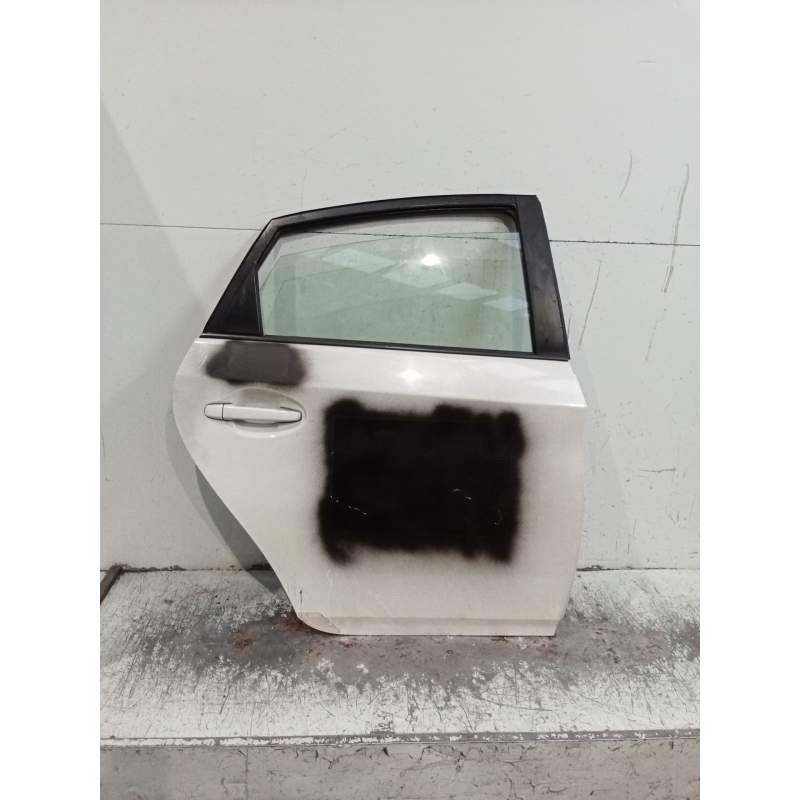 Recambio de puerta trasera derecha para toyota prius (nhw30) eco referencia OEM IAM   2009