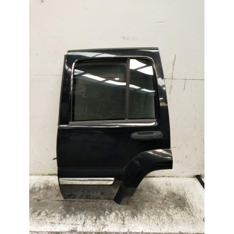 Recambio de puerta trasera izquierda para jeep cherokee (kj) 2.8 crd 4x4 referencia OEM IAM  5P 2001