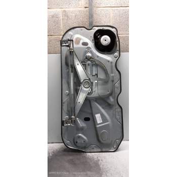 ELEVALUNAS DELANTERO DERECHO 4M51B203A28BH 3P 2008