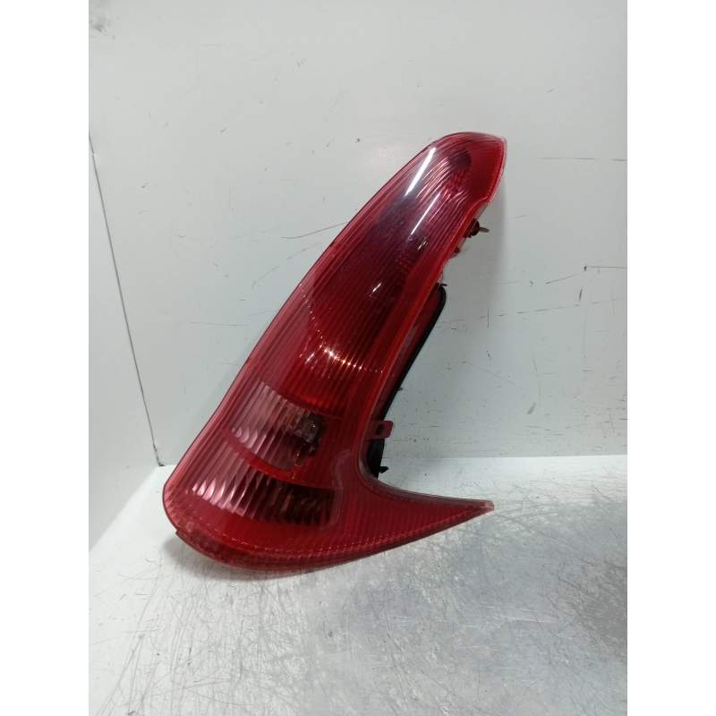 Recambio de piloto trasero derecho para peugeot 206 sw xs clim referencia OEM IAM  RANCHERA 2002